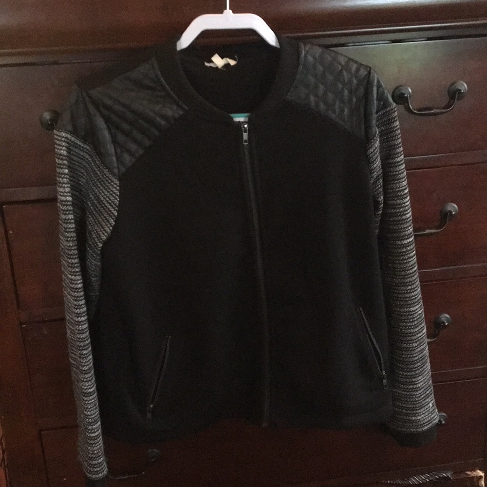 Black bomberJacket
